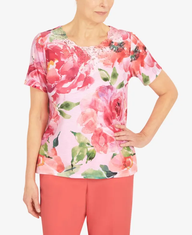 Women's Lace Neck Floral T-shirt