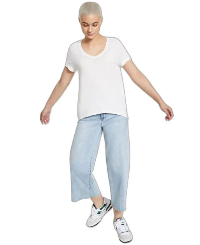 Juniors' V-Neck Burnout T-Shirt