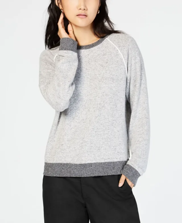 Hippie Rose Juniors Piped Raglan Sweatshirt