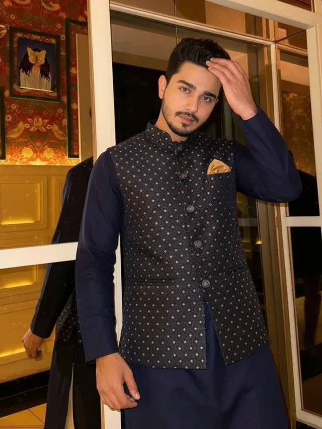 KISAH Woven-Designed Nehru Jacket
