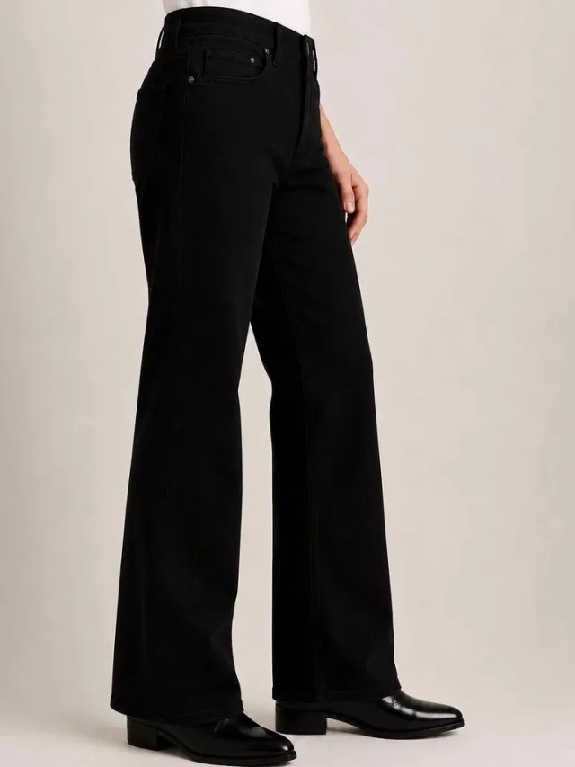W.T.F - Witnessing True Fashion Men Classic Bootcut Jeans