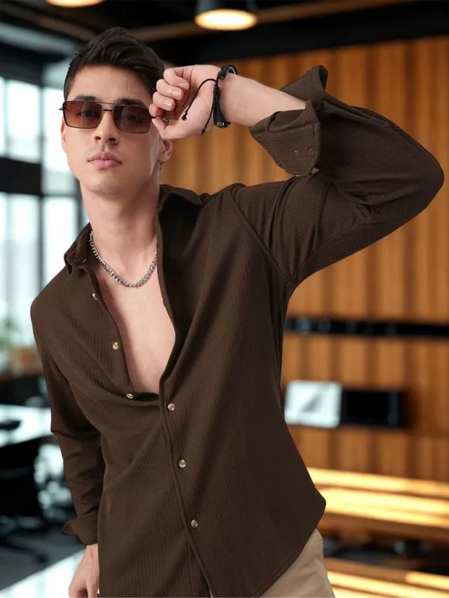 INDICLUB Spread Collar Shirt