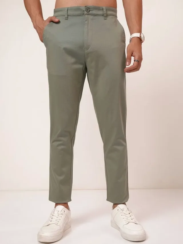 HIGHLANDER Men Tapered Fit Chinos Trouser