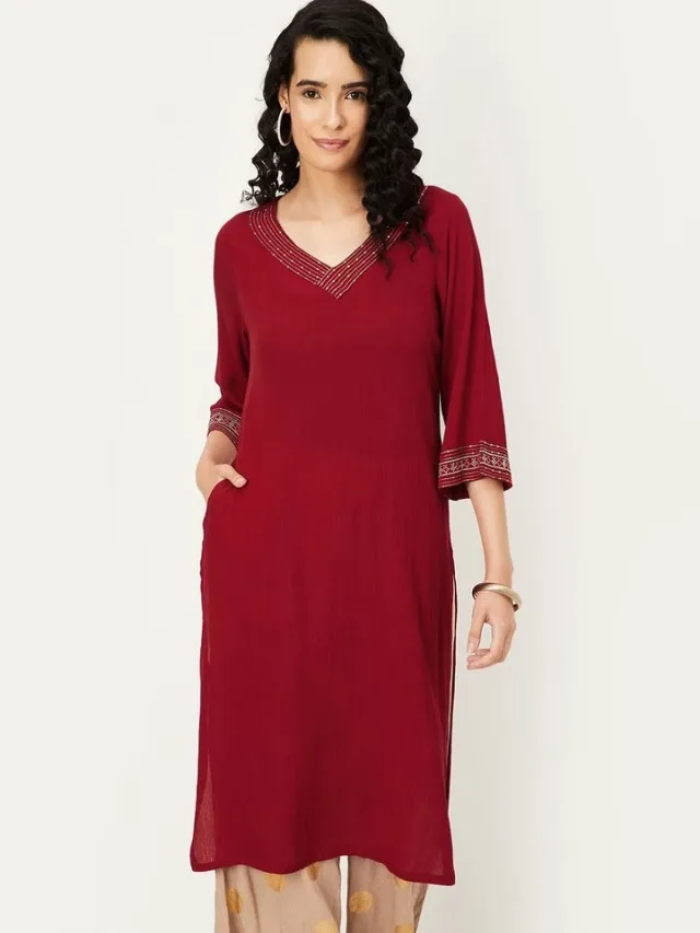 max V-Neck Straight Kurta