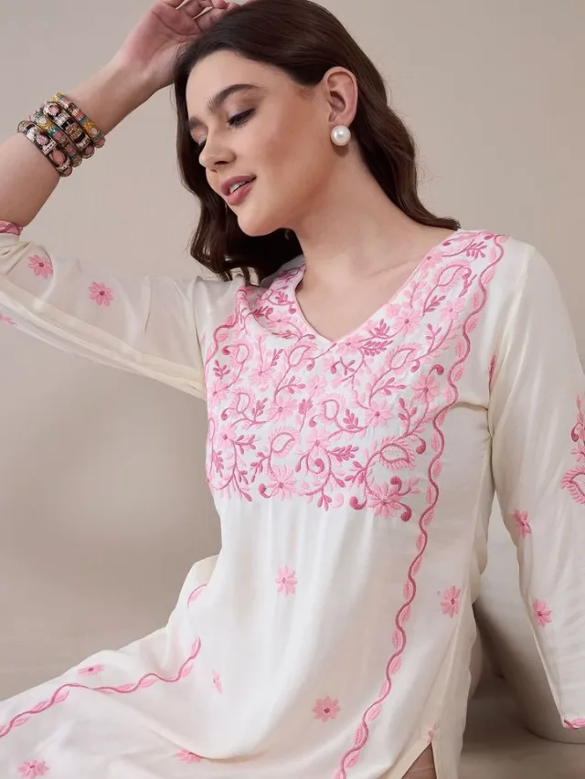 Anouk Floral Embroidered Kurta