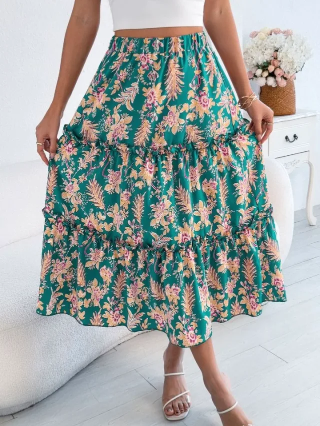 StyleCast x Revolte Printed Flared Skirts